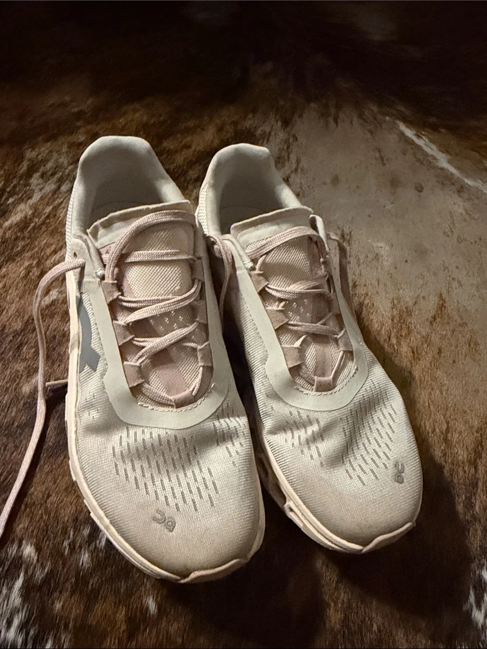 On Running Women's cloud monster Sneakers in Pale Pink